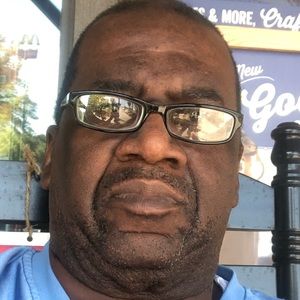 Meet your Posher, Reginald